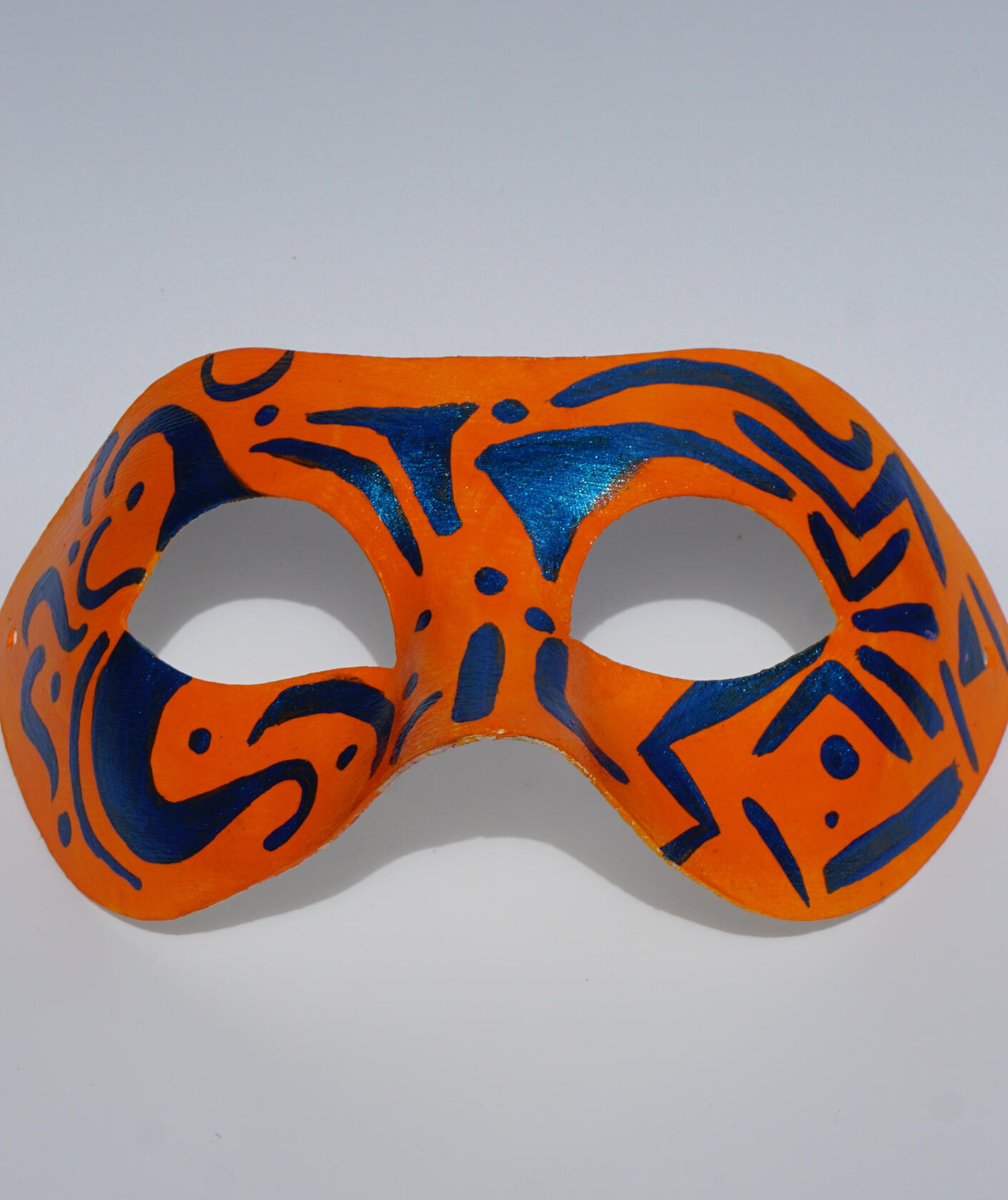 Line work, orange/blue Line work, orange/blue